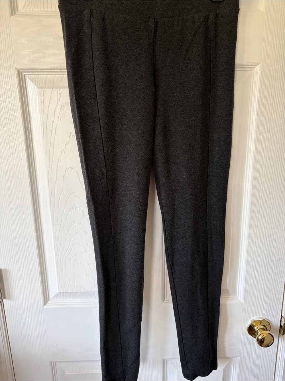 CAbi Women's Dark Charcoal Leggings - Sleek Pull-On Style